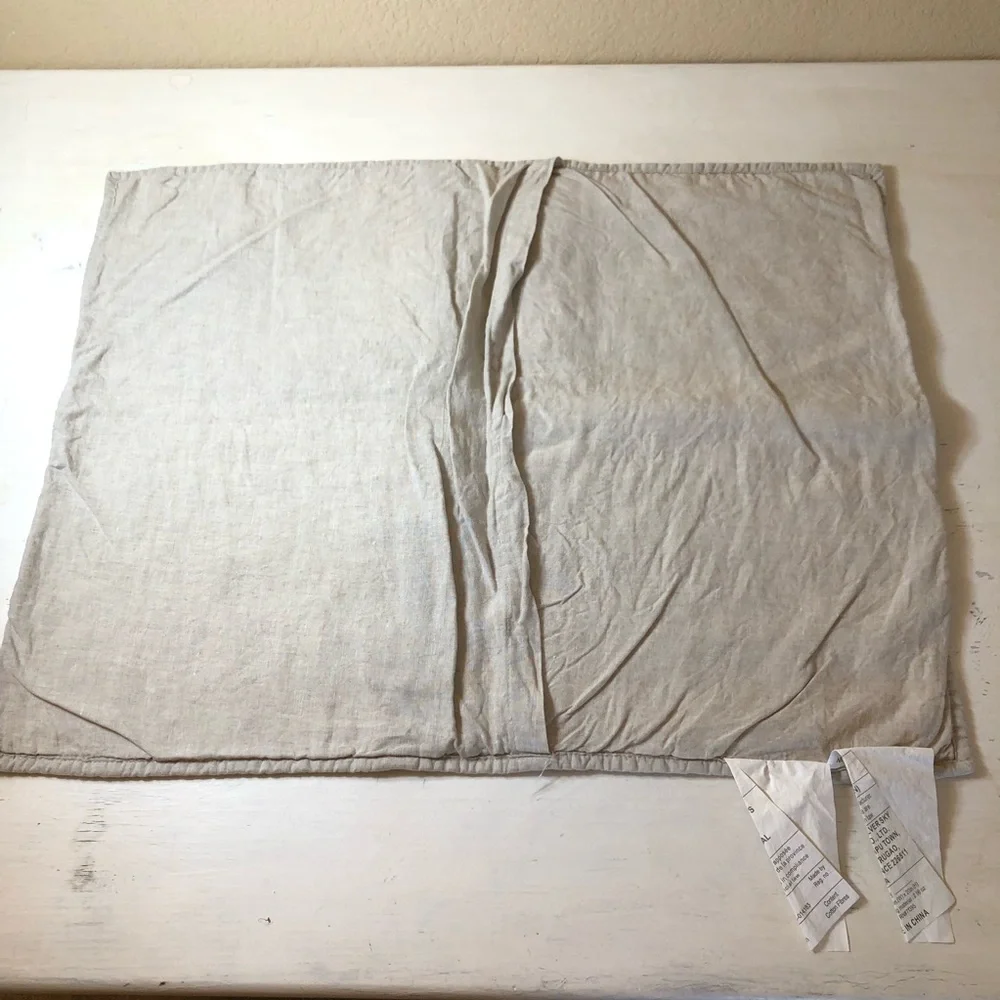 Pottery Barn Belgian Flax Floral Stitch 100% Linen, Standard, EUC, Tan